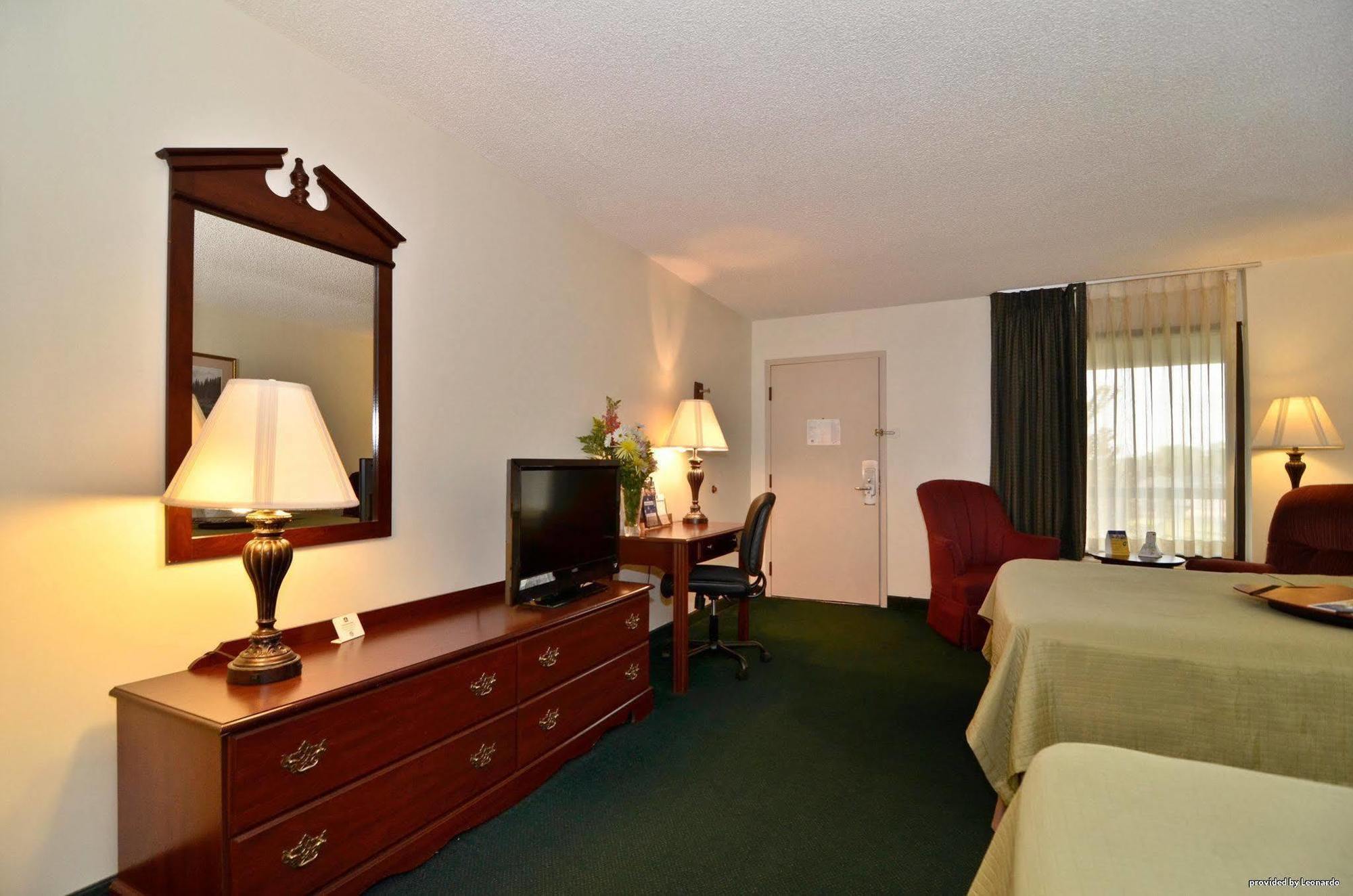 Best Western Home Place Inn Camden Room photo